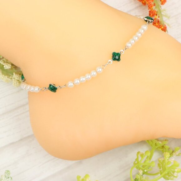"Handmade Anklet – Elegant & Delicate Jewelry for Women | UNVRC1463 - Picture 7 of 10